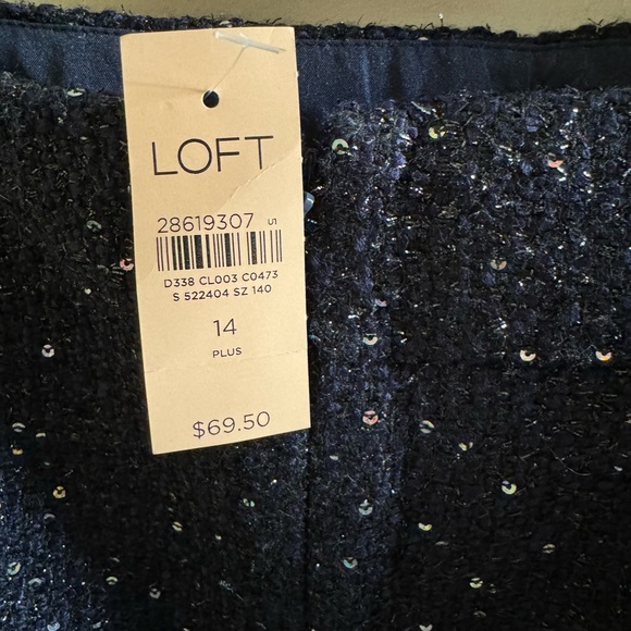 Elegant Sequin Speckled Skirt - Picture 2 of 4